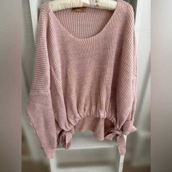 Free For Humanity sweater 🌸 - Picture 7 of 14